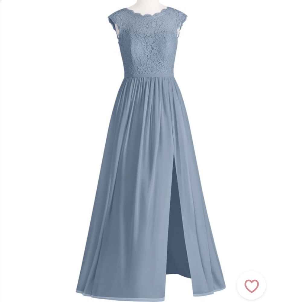 AZAZIE ARDEN - Bridesmaid dress in Dusty Blue!